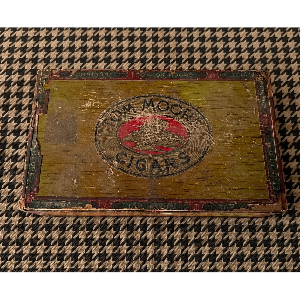 Tom Moore Monarch Cigar Box NRA We Do Our Part Tobacco Advertising VTG Box‎ Read